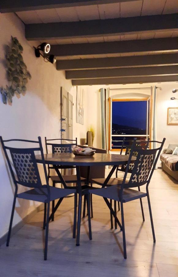 Menton, Centre Historique, Vue Mer Eksteriør bilde